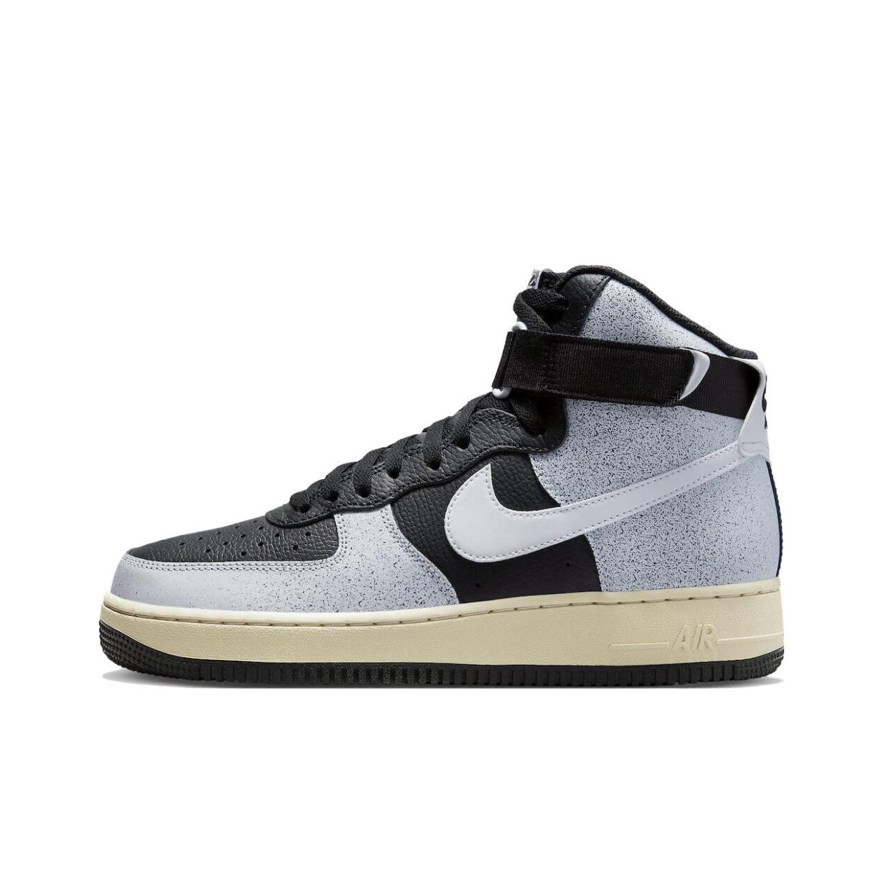 حذاء نايك إير فورس 1 'كلاسيكس' - مراجعة Nike Shoes Air Force 1 وسعره